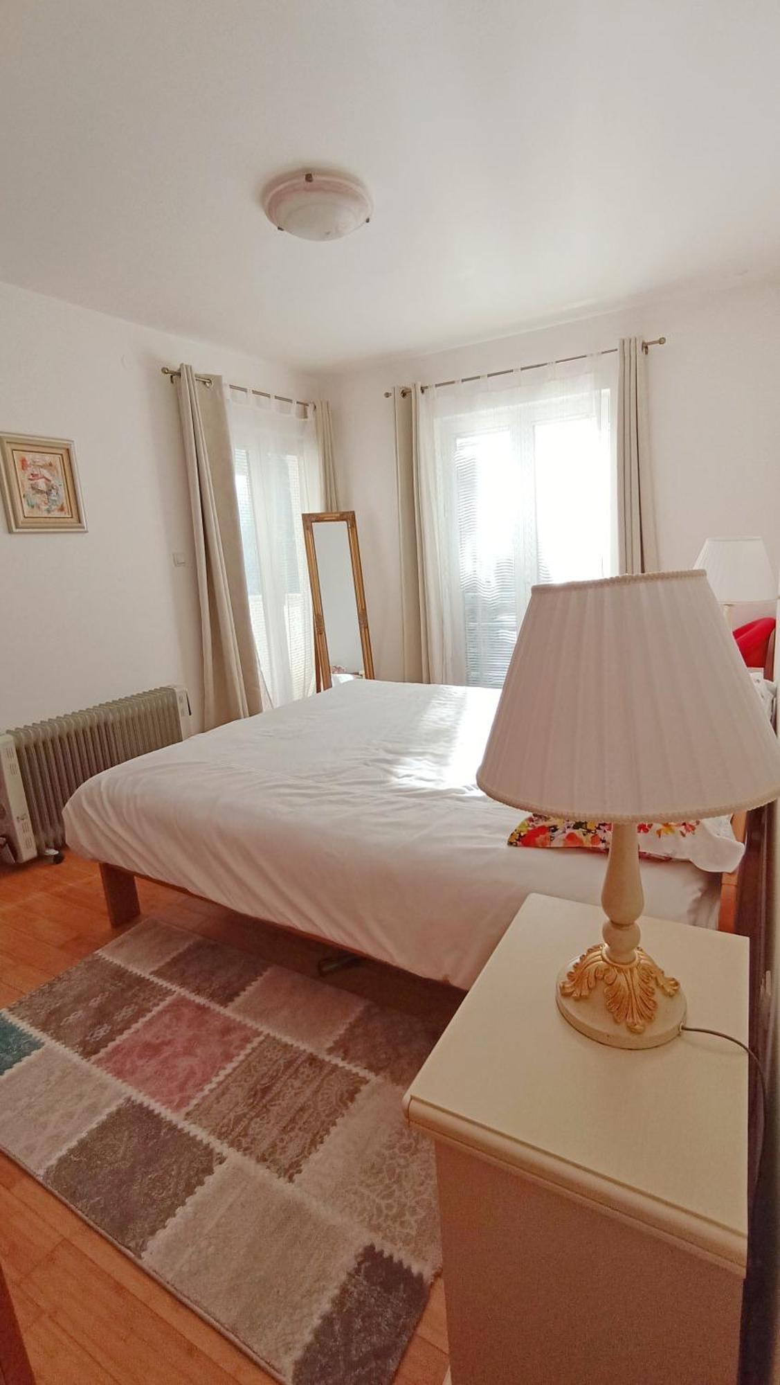 Apartment コトル エクステリア 写真